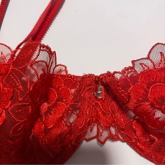 Victoria’s Secret Vintage Y2K DREAM ANGELS Red Lace floral Mesh Balconet Bra 34B - Picture 3 of 7